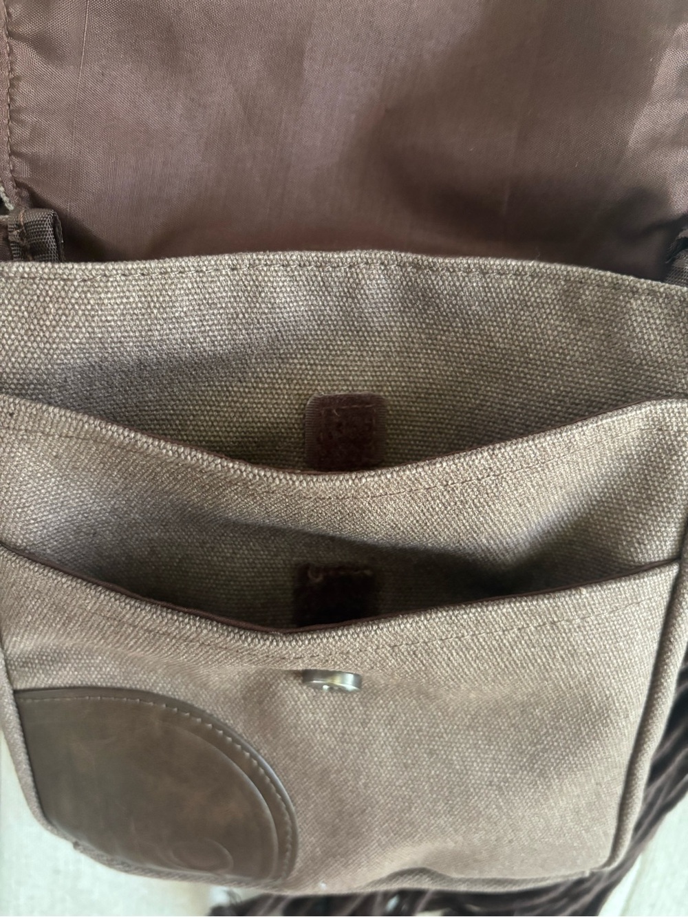 NWT Stars Wars Galaxy’s Edge Black Spire Outpost Belt Bag - Picture 7 of 10